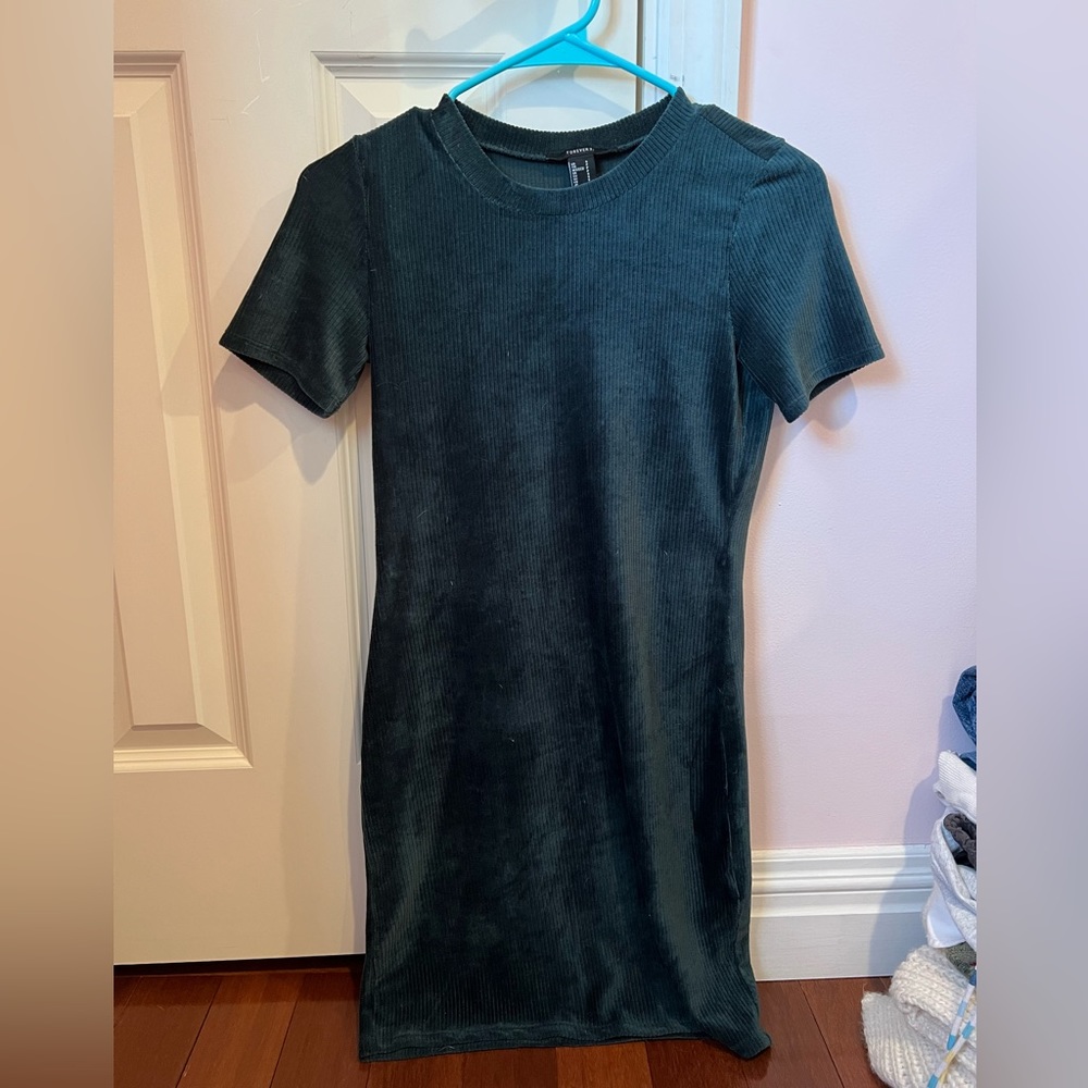 Dark green velvet Forever 21 dress